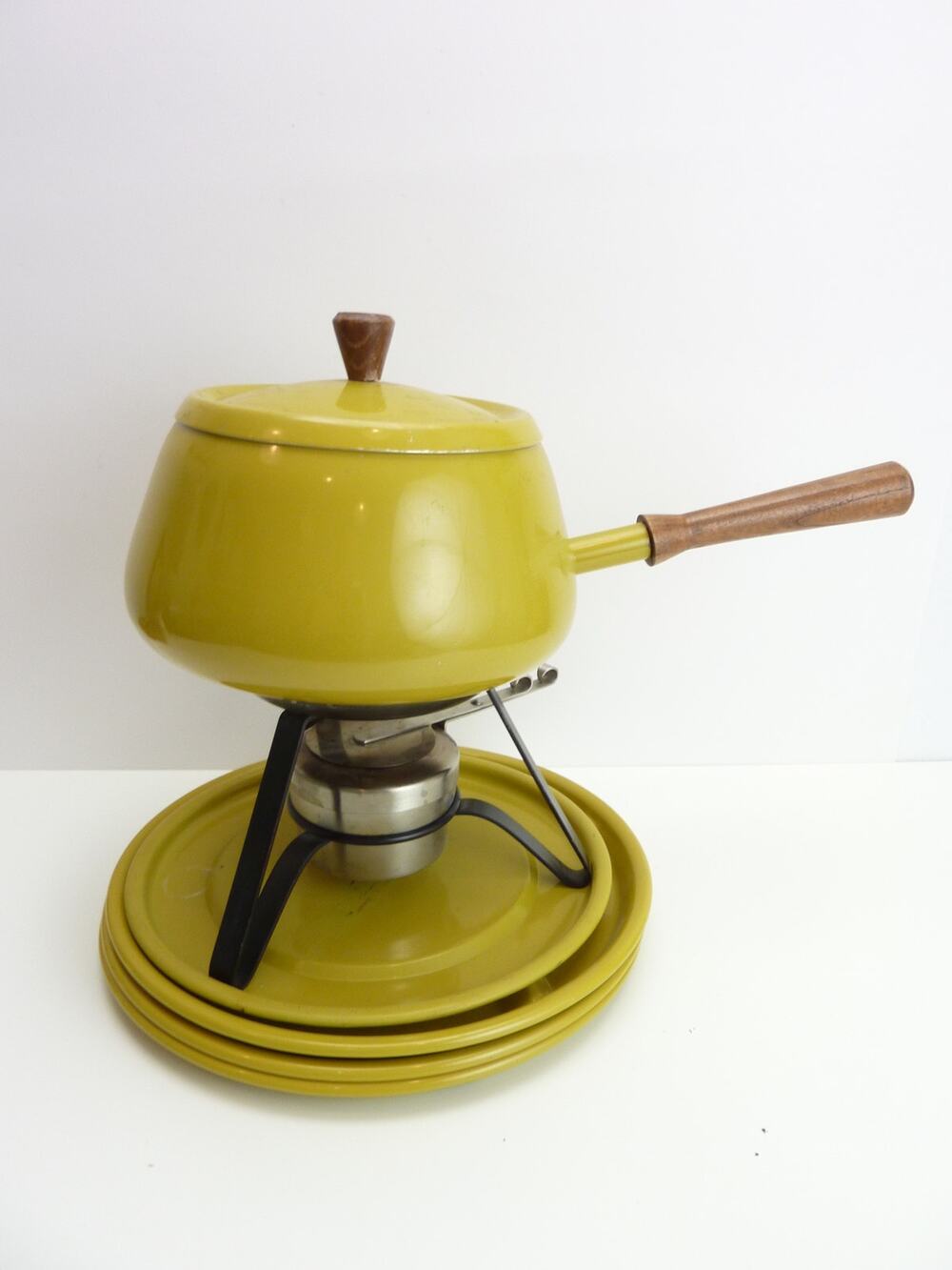 Vintage MCM Japan Yellow Aluminum Fondue Pot Set Wood Handles Plates
